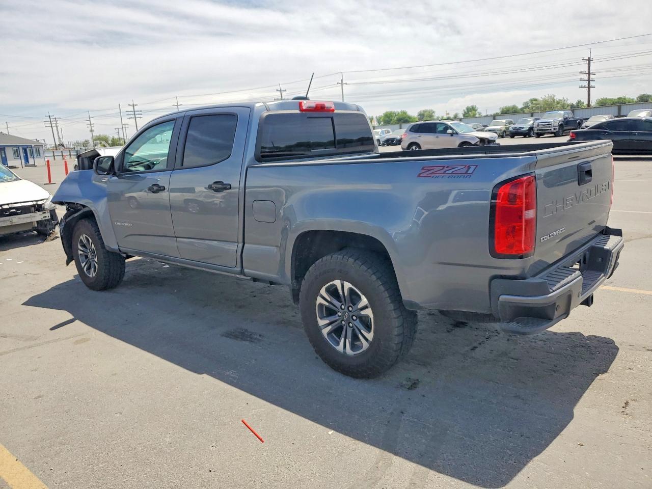 2022 Chevrolet Colorado Z71 - Image 2