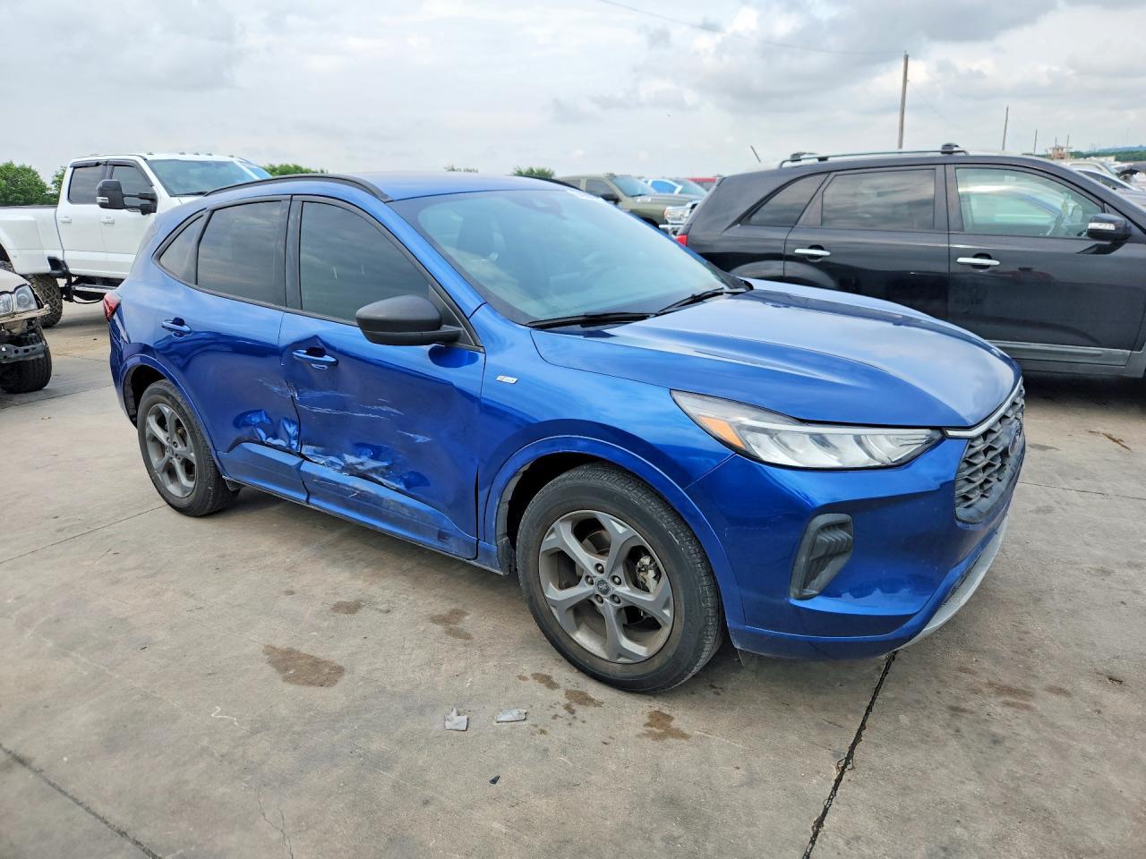2023 Ford Escape St Line - Фото 4