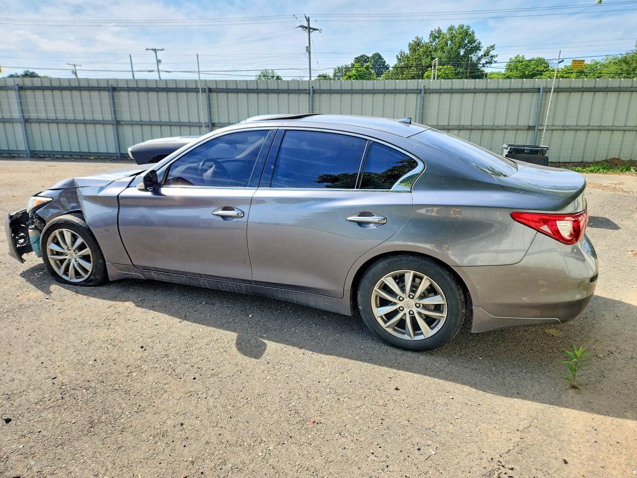 2015 Infiniti Q50 Premium - Фото 2