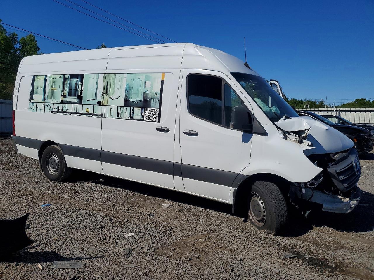 2021 Mercedes-Benz Sprinter 2500 - Image 4