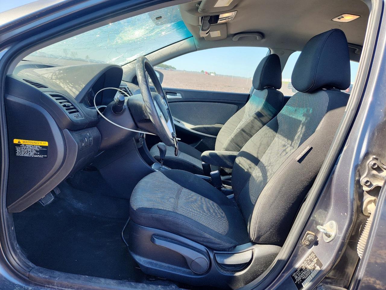 2012 Hyundai Accent Gs - Image 7