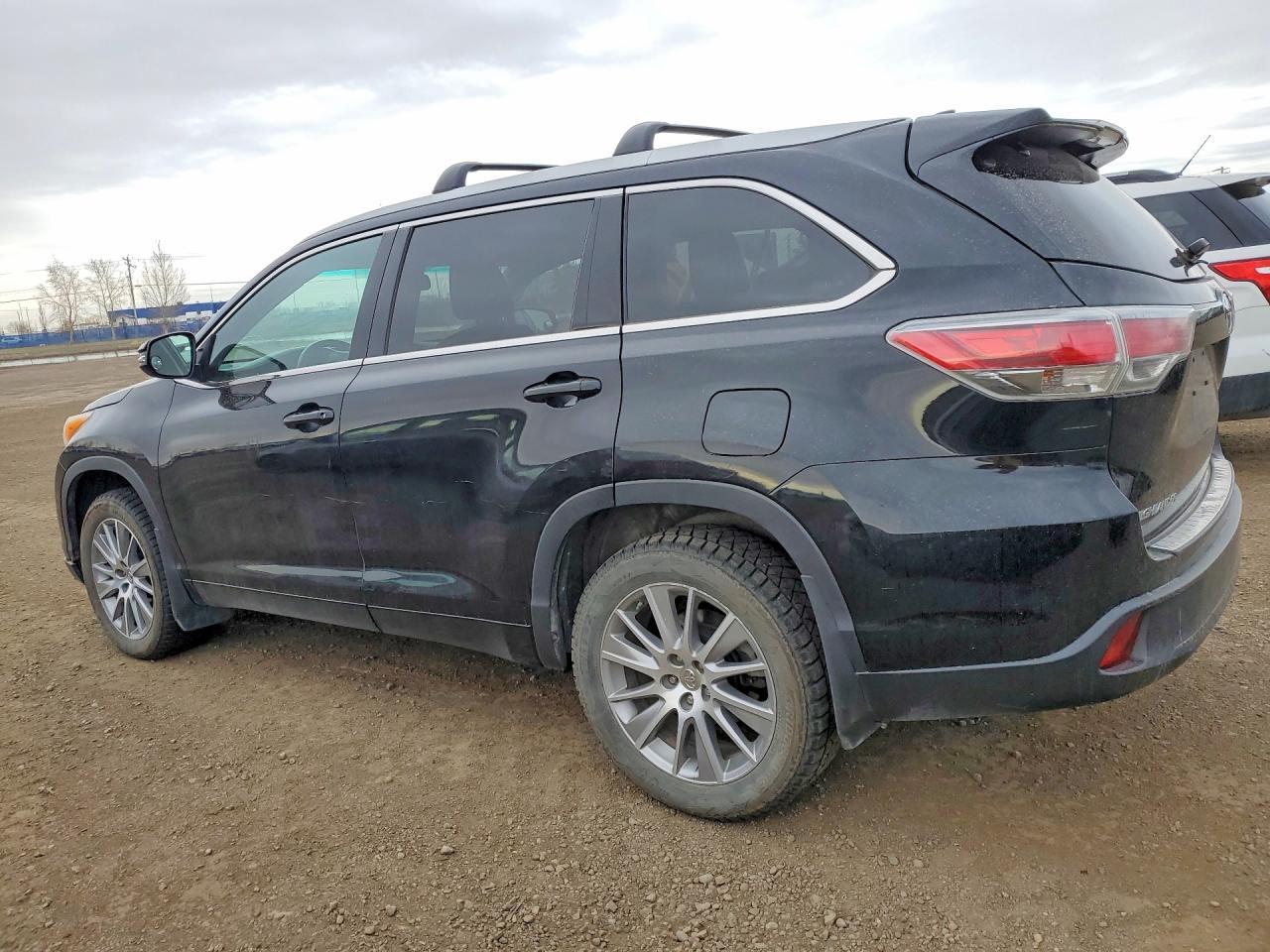 2014 Toyota Highlander Xle - Фото 2