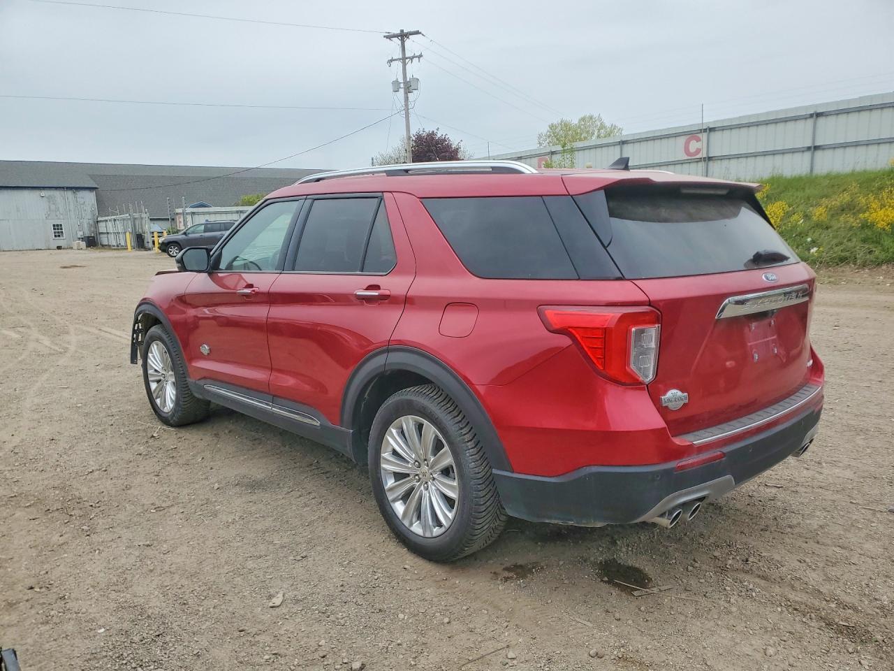2022 Ford Explorer King Ranch - Image 2