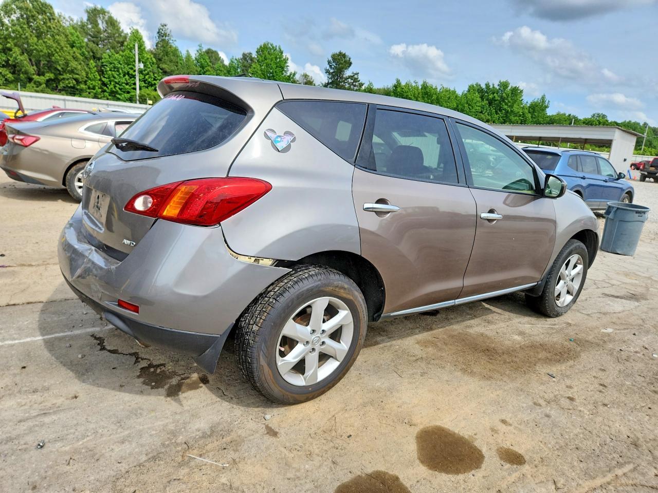 2010 Nissan Murano S - Фото 3