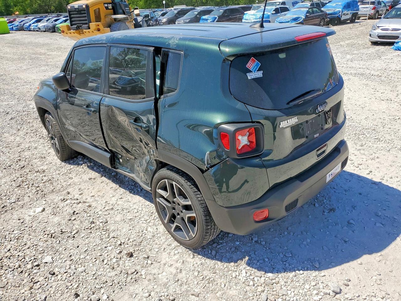 2021 Jeep Renegade Sport - Фото 2