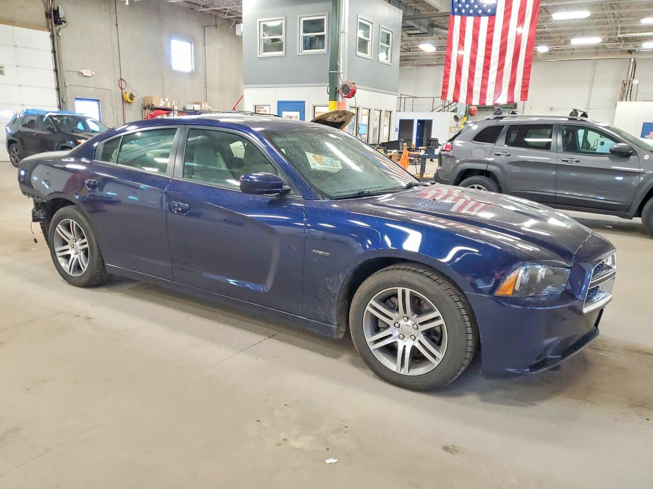 2013 Dodge Charger R - Фото 4