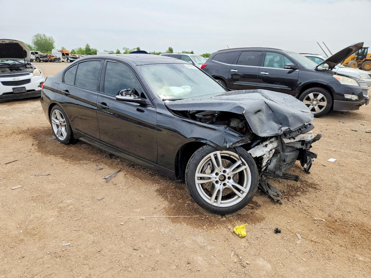 2013 BMW 335 Xi - Фото 4