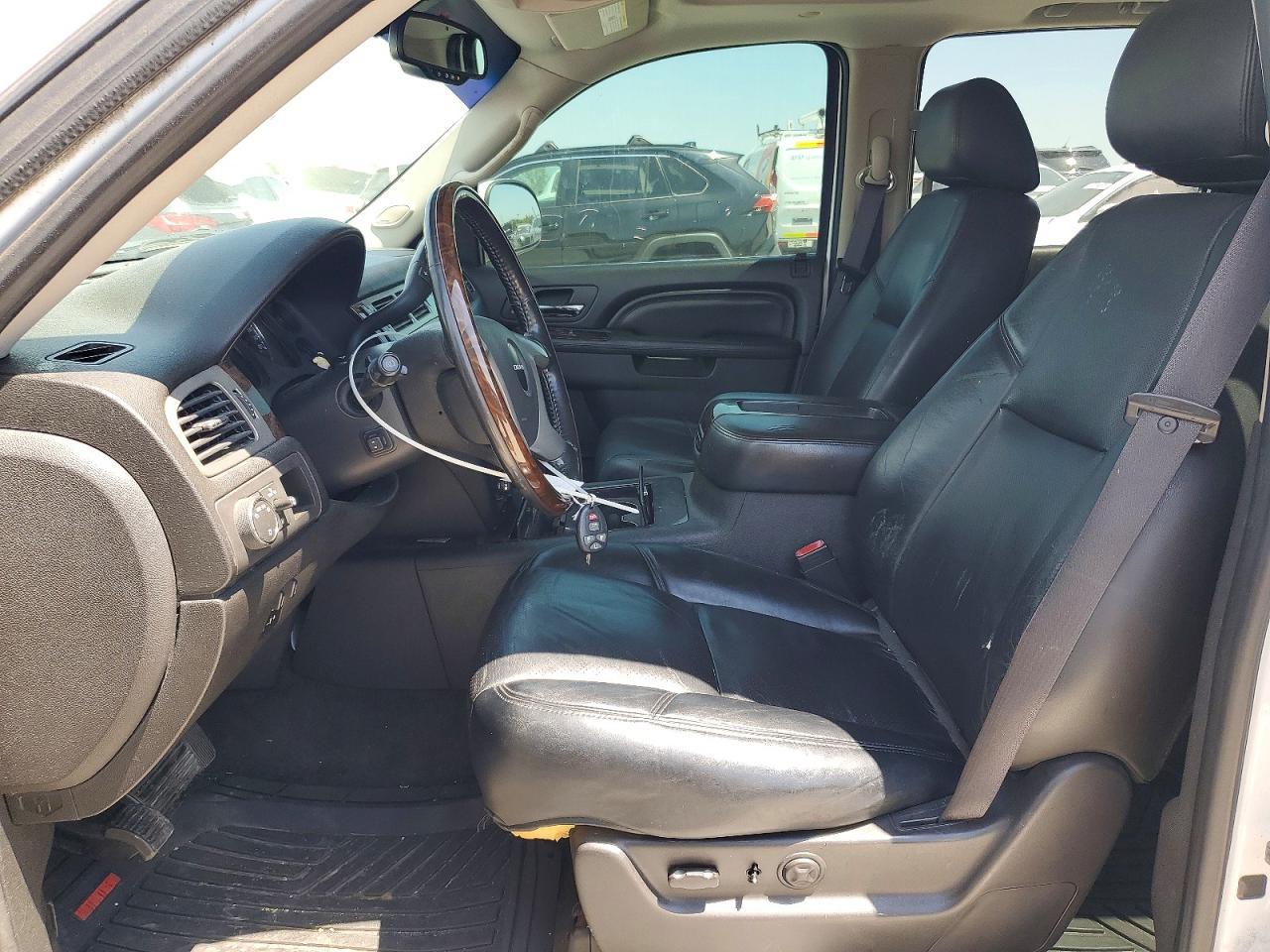 2012 GMC Yukon Xl Denali - Image 7