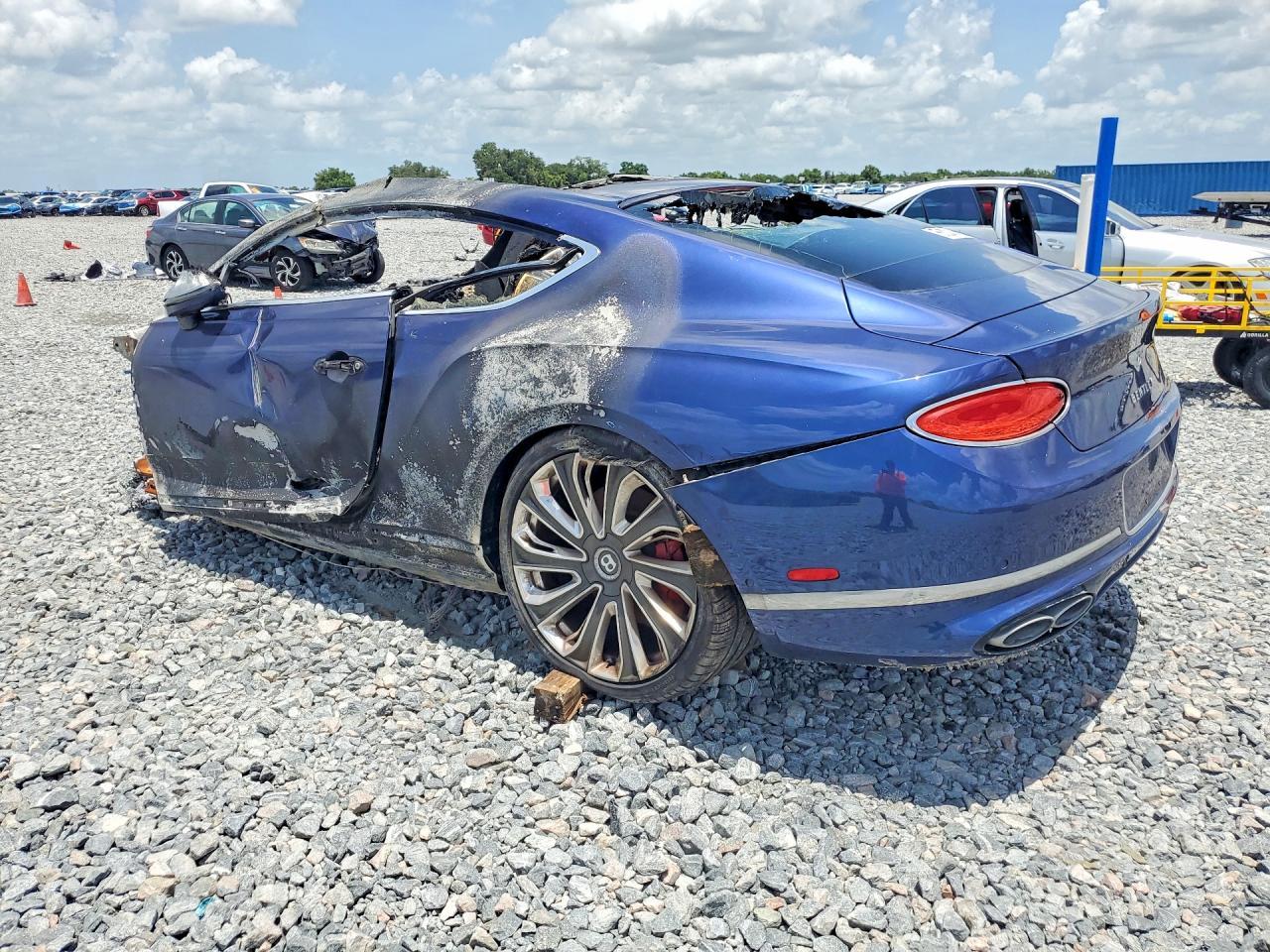 2023 Bentley Continental Gt - Фото 2