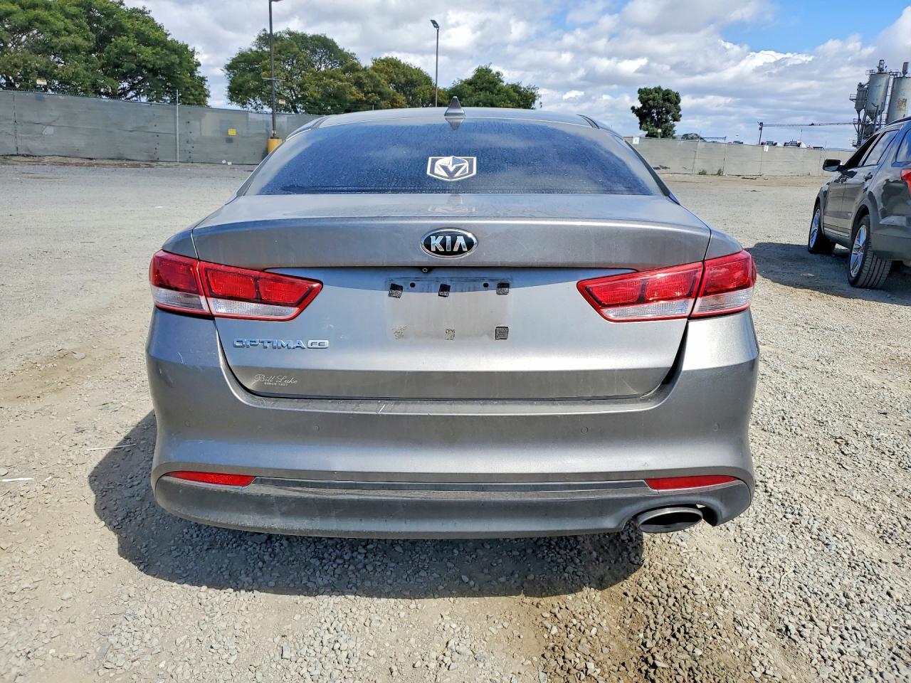 2016 Kia Optima Lx - Фото 6
