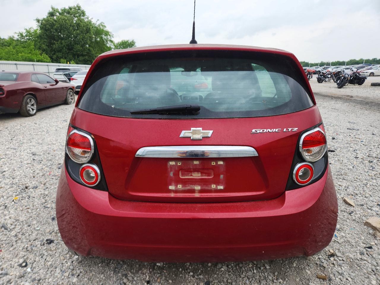 2012 Chevrolet Sonic Ltz - Фото 6