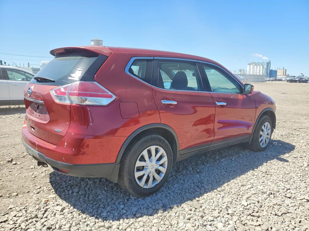2015 Nissan Rogue S - Фото 3