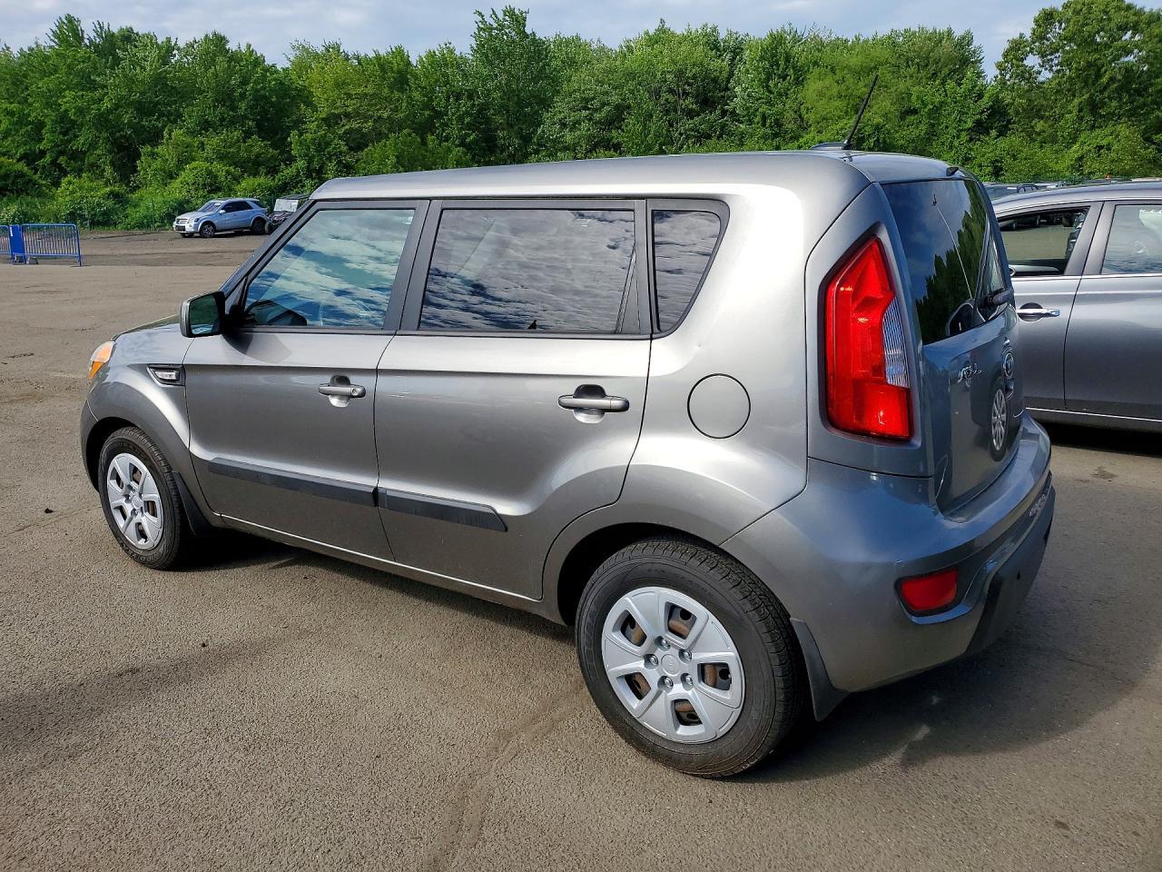 2013 Kia Soul Base - Image 2