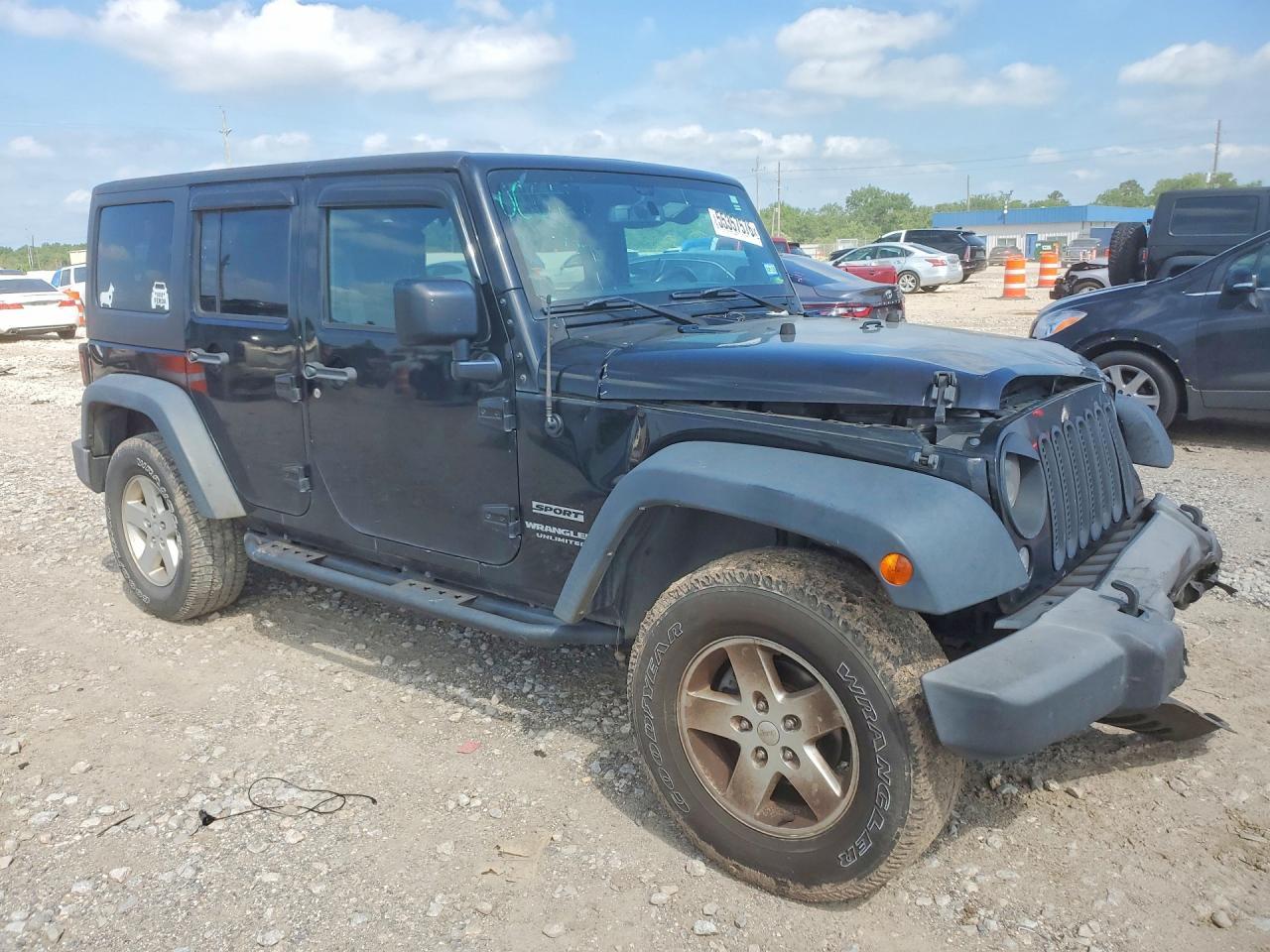 2016 Jeep Wrangler Unlimited Sport - Image 4