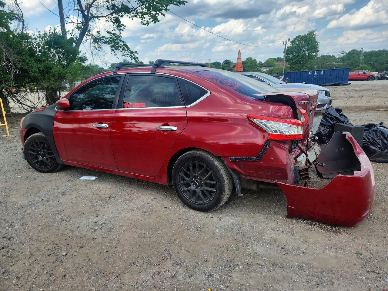 2013 Nissan Sentra S - Фото 2