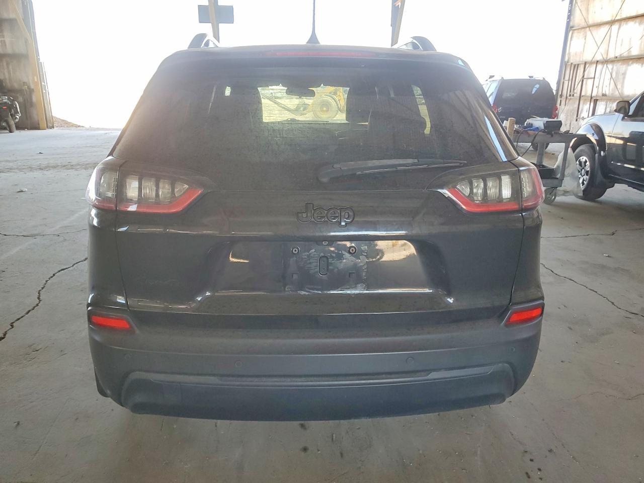 2019 Jeep Cherokee Latitude Plus - Фото 6