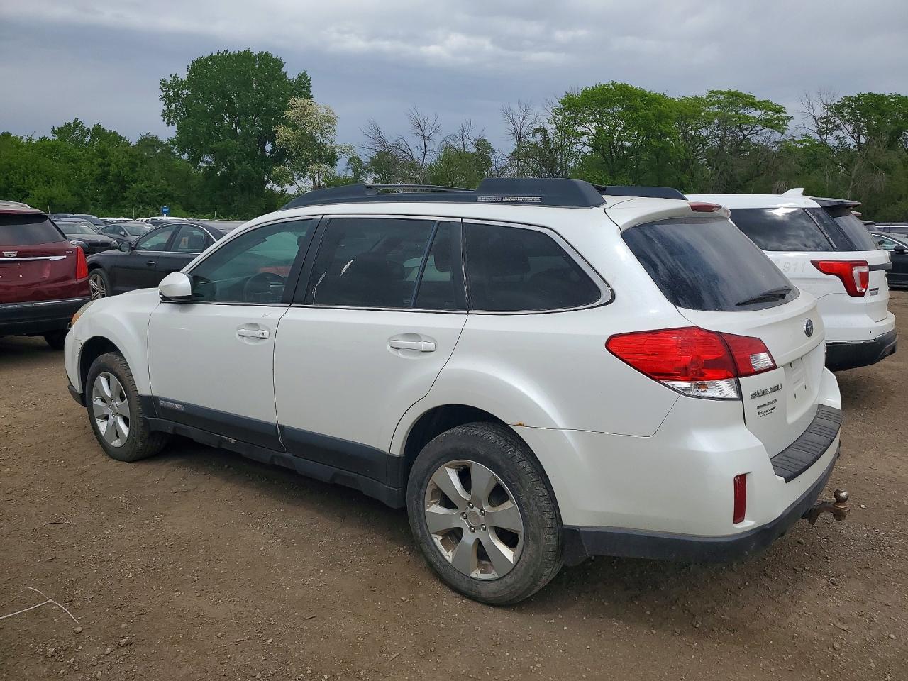 2012 Subaru Outback 2.5I Premium - Image 2