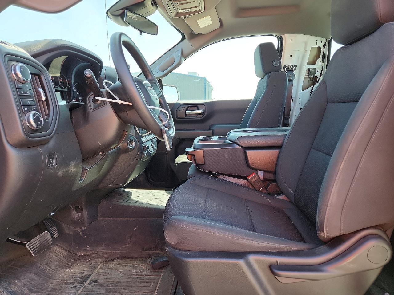 2023 GMC Sierra K1500 - Image 7