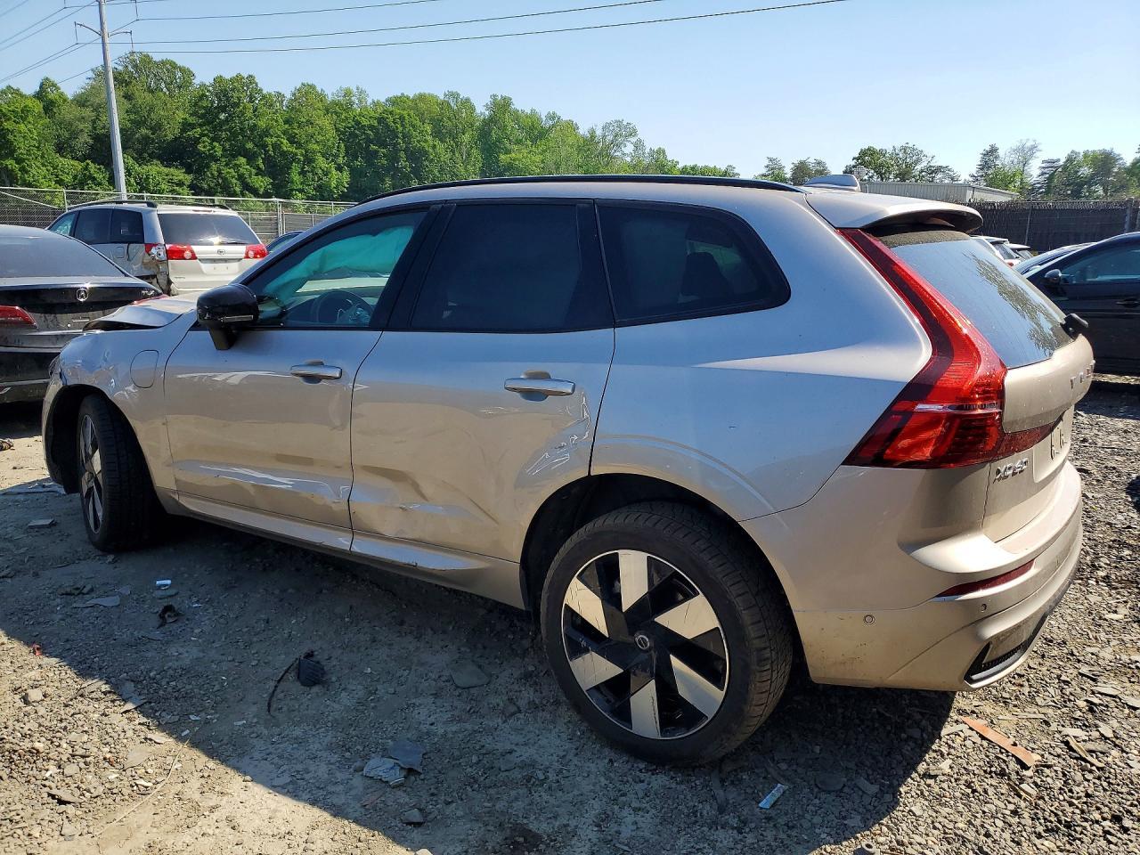 2025 Volvo Xc60 Plus - Фото 2