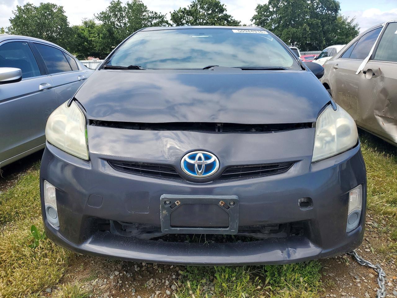 2011 Toyota Prius Two - Фото 5