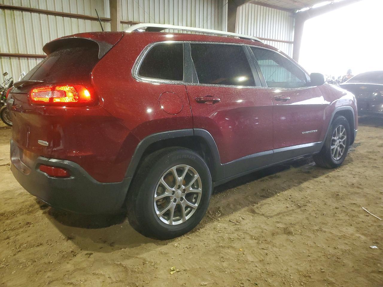 2018 Jeep Cherokee Latitude Plus - Фото 3
