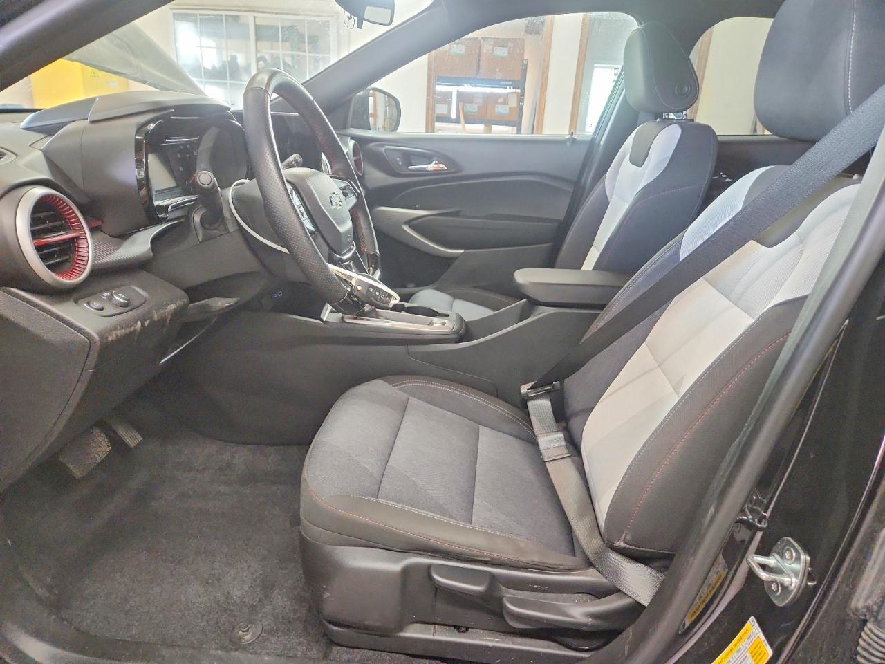 2024 Chevrolet Trax 1Rs - Image 7