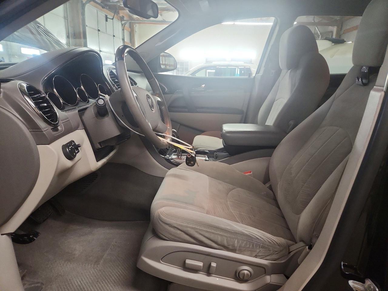 2017 Buick Enclave - Image 7