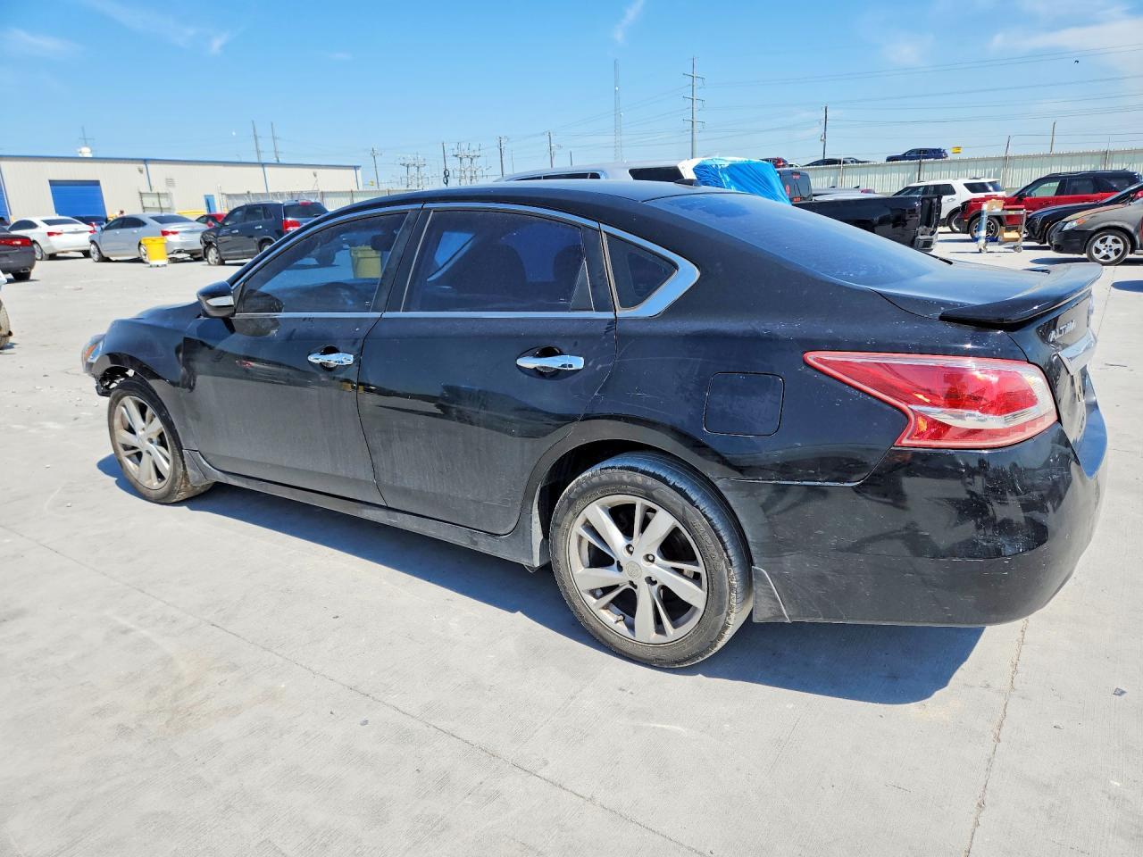 2013 Nissan Altima 2.5 - Фото 2