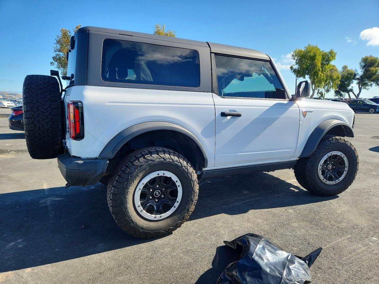 2023 Ford Bronco Base - Фото 3