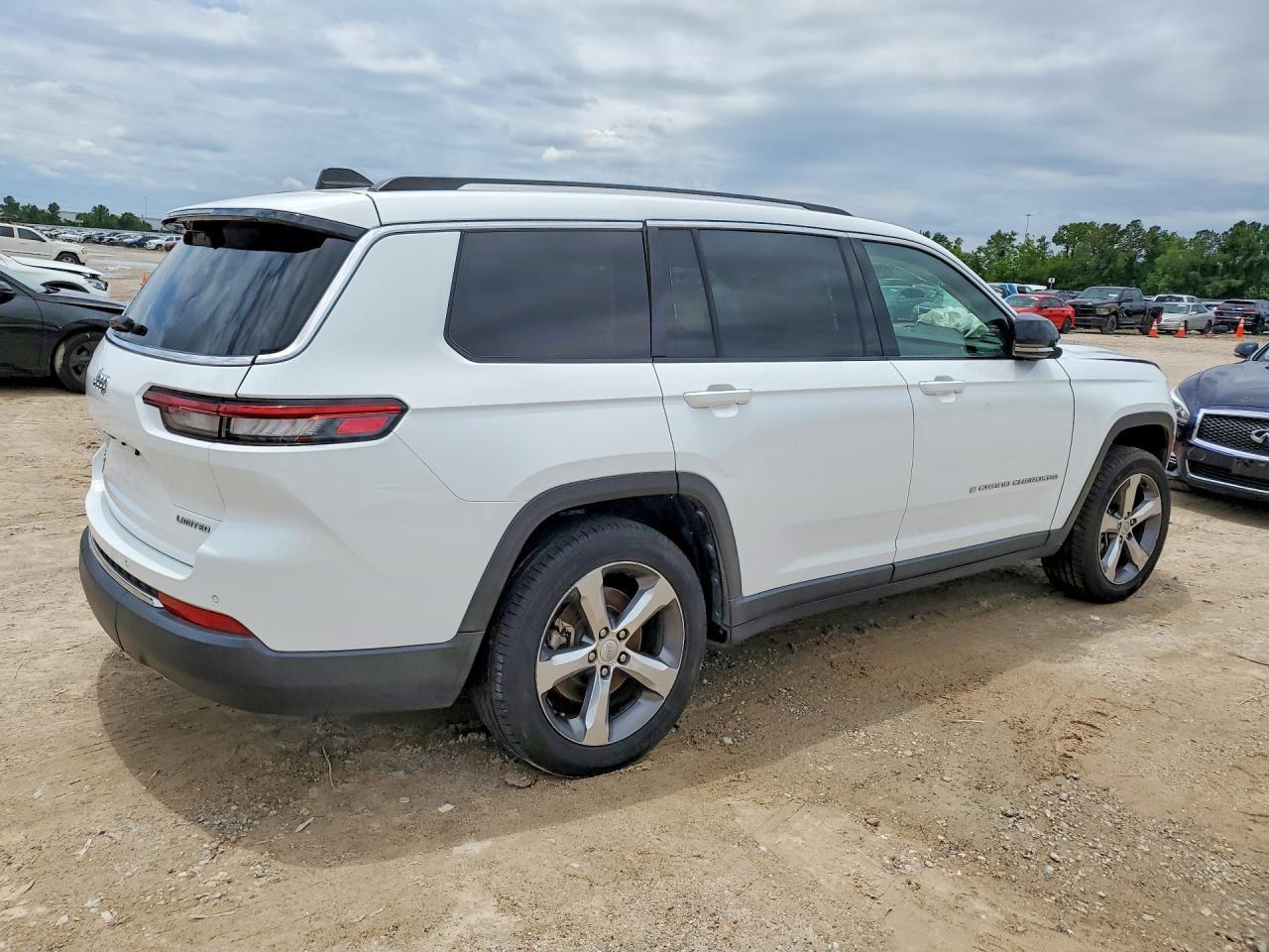 2022 Jeep Grand Cherokee L Limited - Фото 3