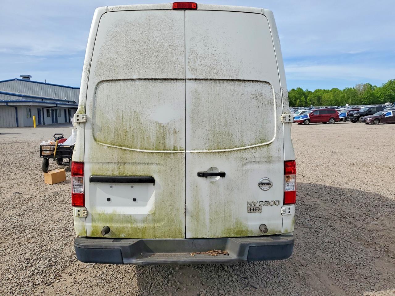 2012 Nissan Nv 2500 - Image 6