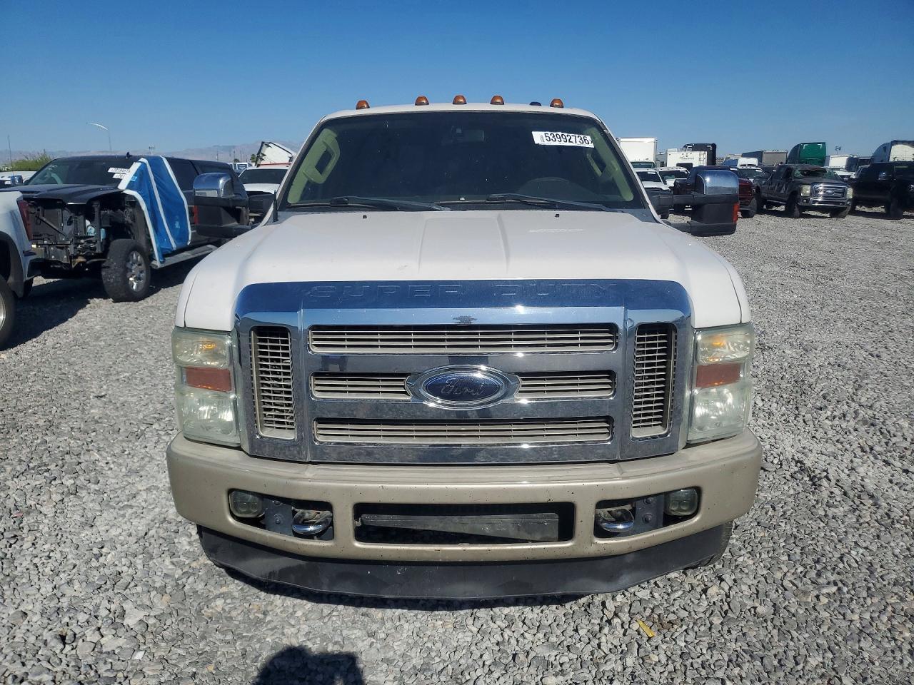 2010 Ford F350 Super Duty - Фото 5