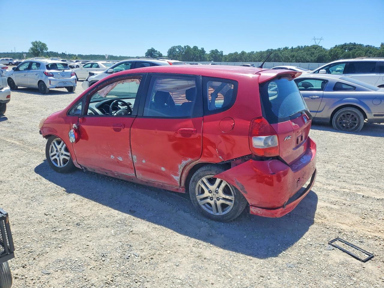 2007 Honda Fit - Image 2