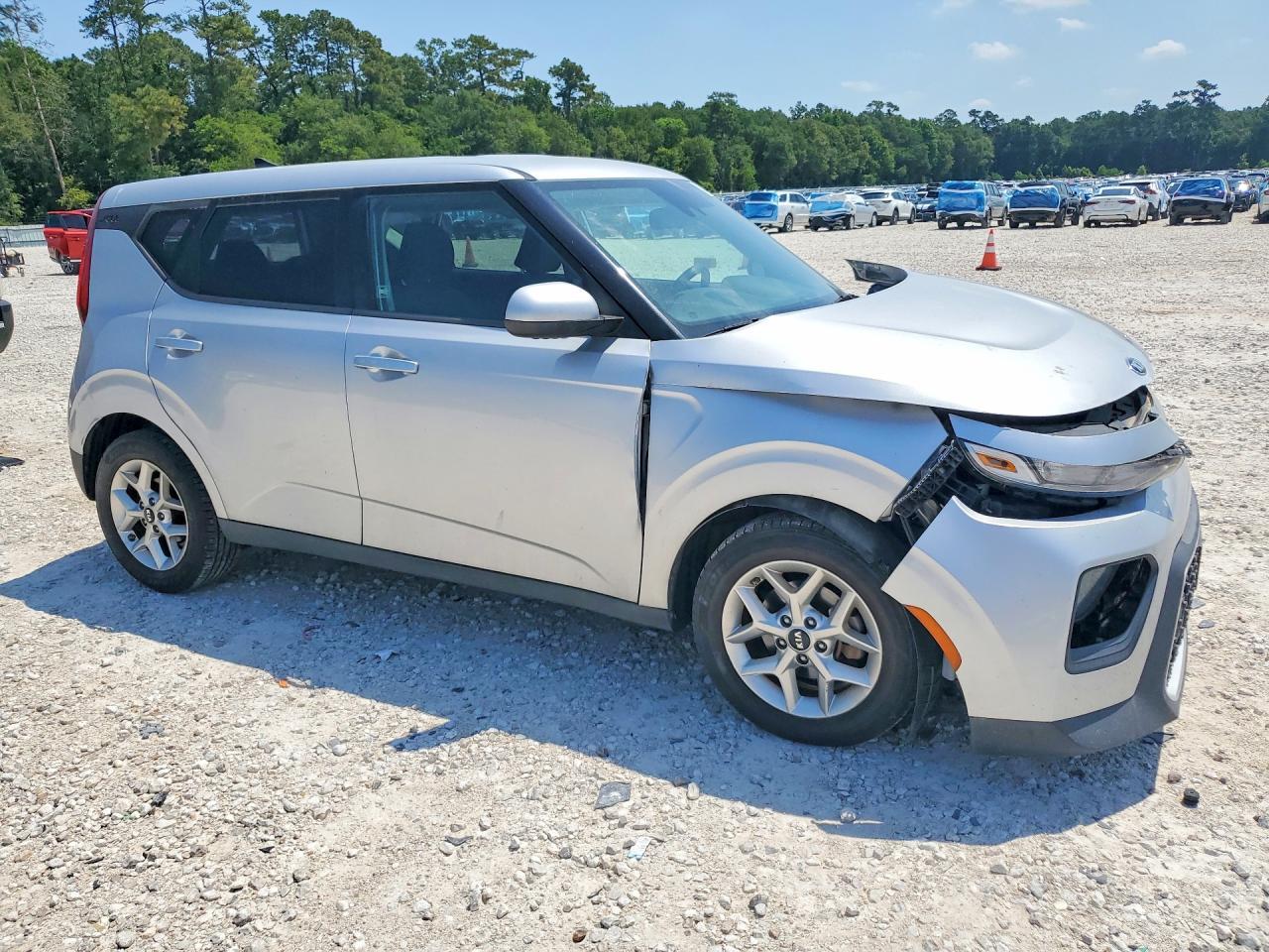 2021 Kia Soul S - Image 4