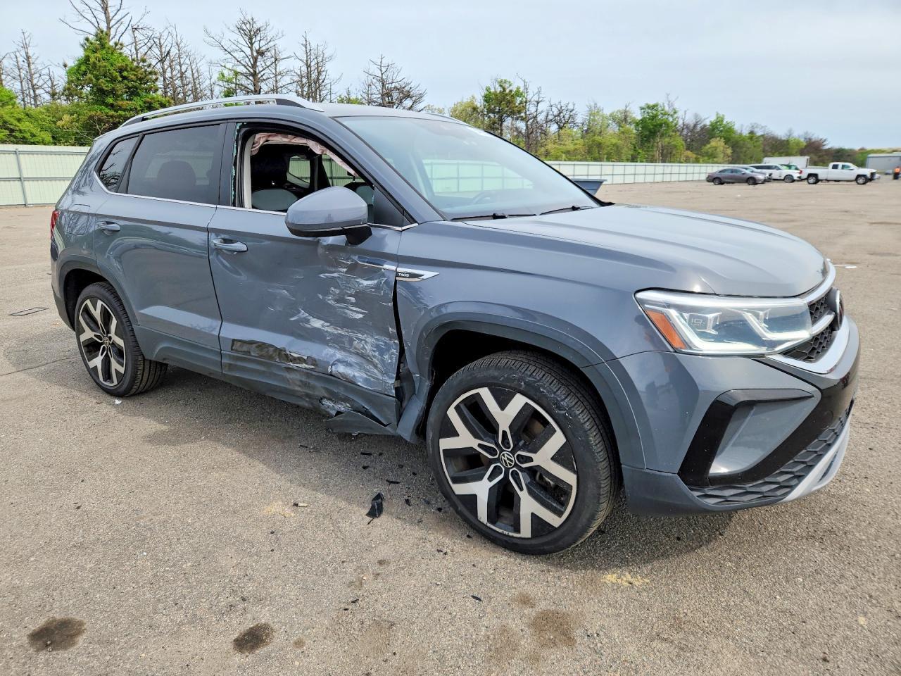 2022 Volkswagen Taos Sel - Фото 4