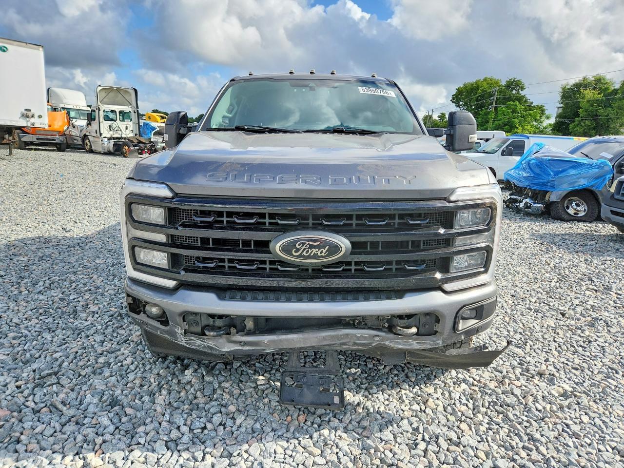 2023 Ford F350 Super Duty - Фото 5