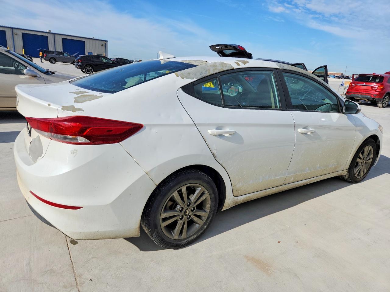 2018 Hyundai Elantra Sel - Фото 3