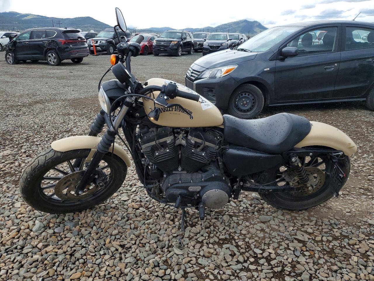 2015 Harley-Davidson Xl883 Iron 883 - Image 3