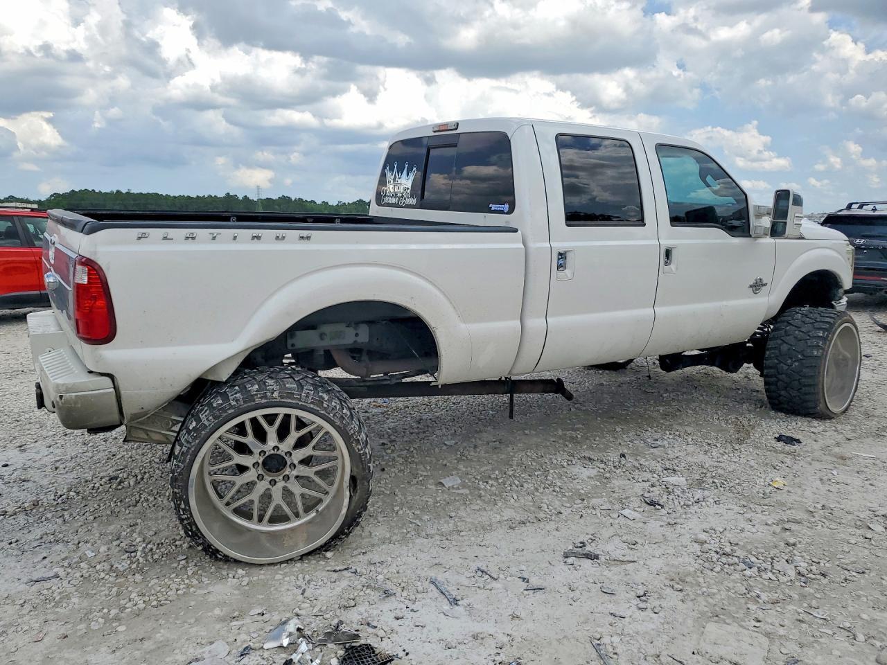 2015 Ford F250 Super Duty - Фото 3