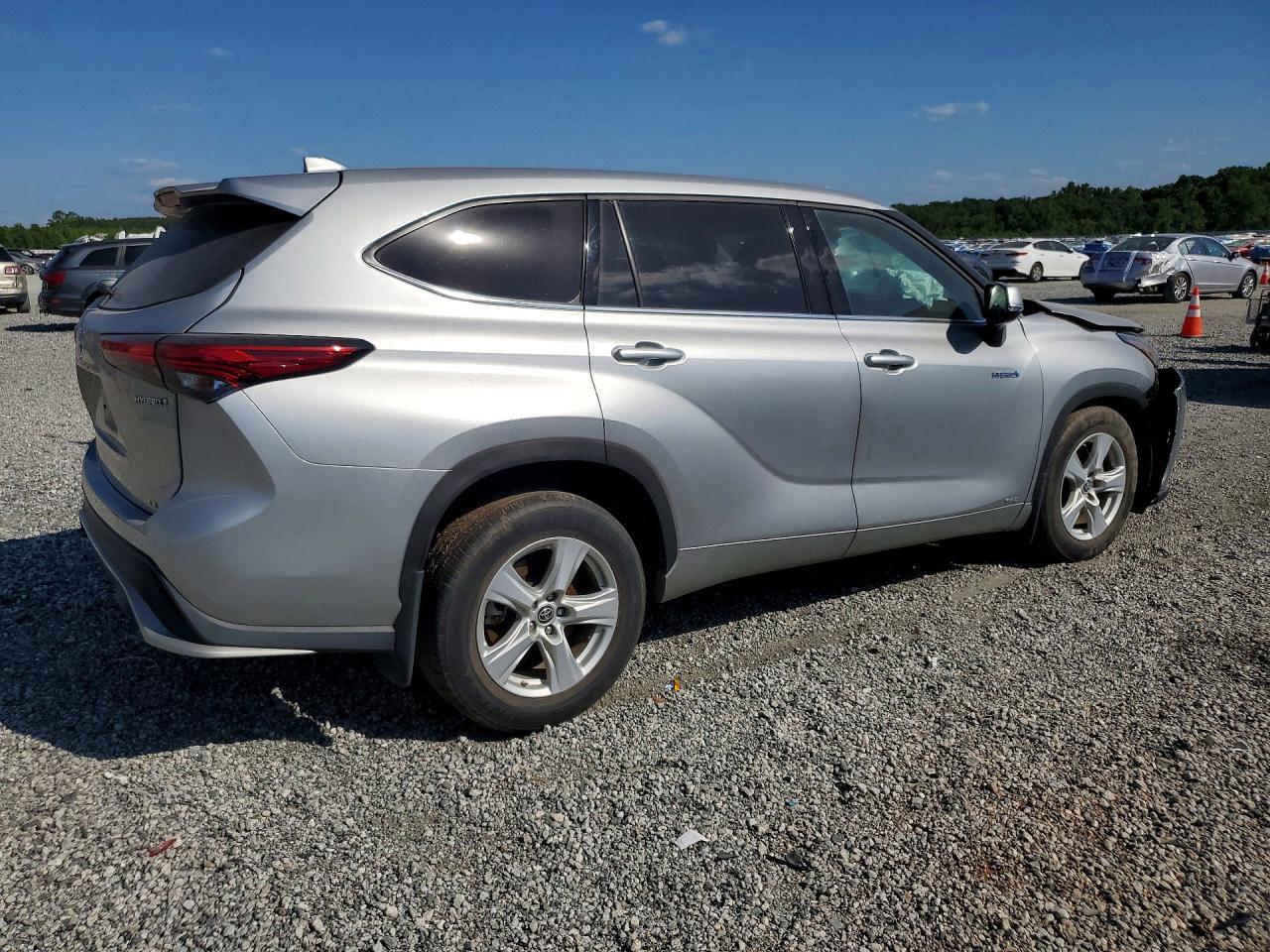2021 Toyota Highlander Hybrid Le - Фото 3