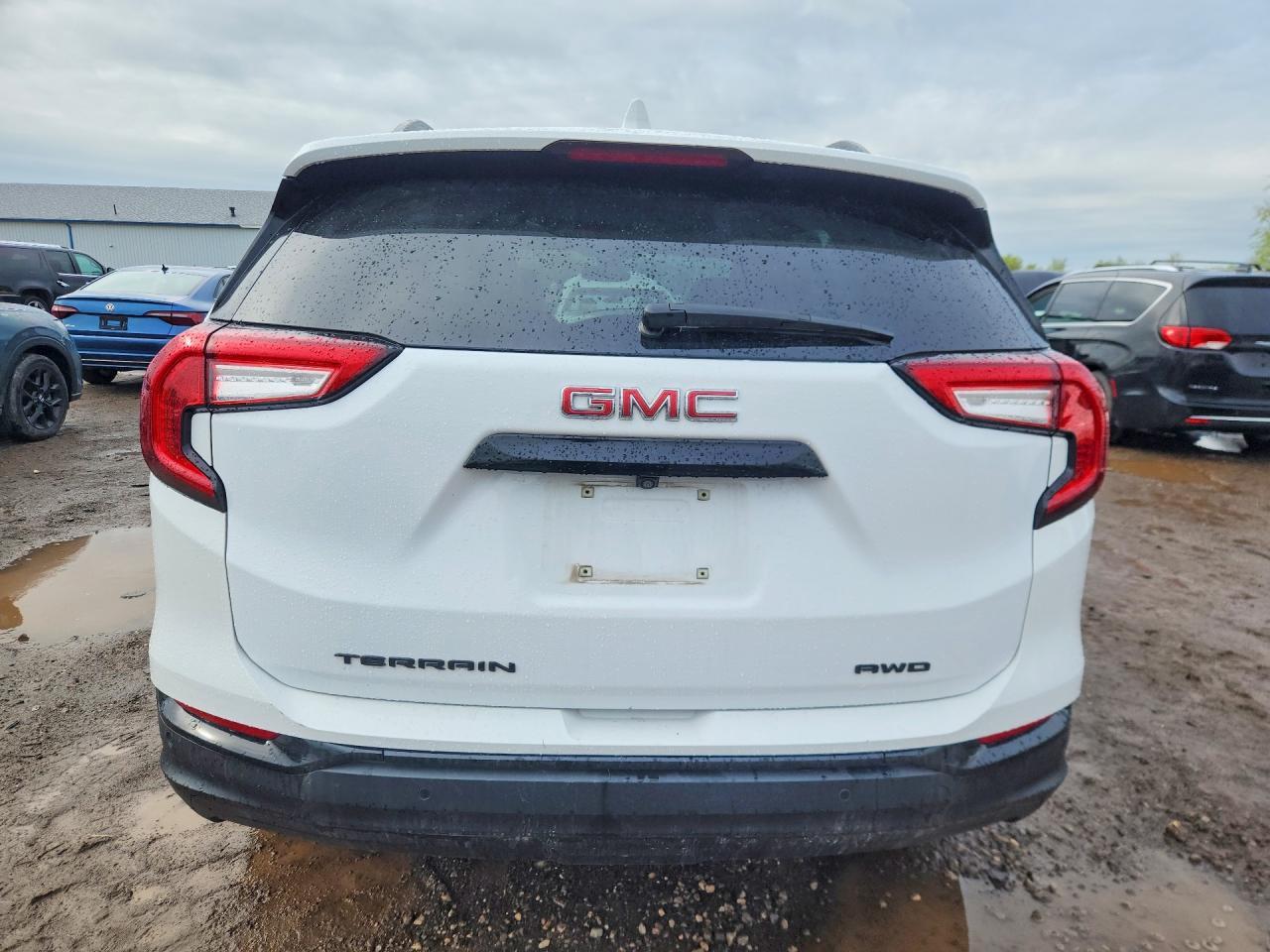 2023 GMC Terrain Slt - Image 6