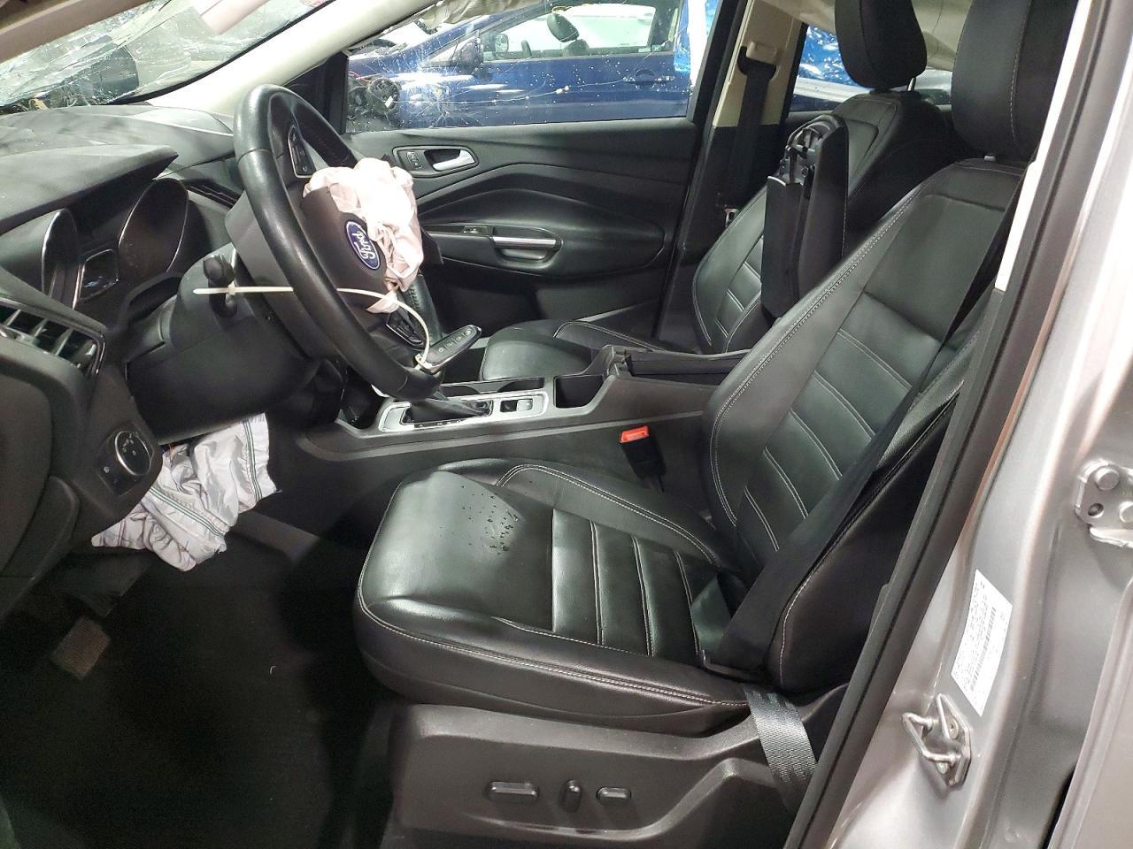 2019 Ford Escape Titanium - Image 7