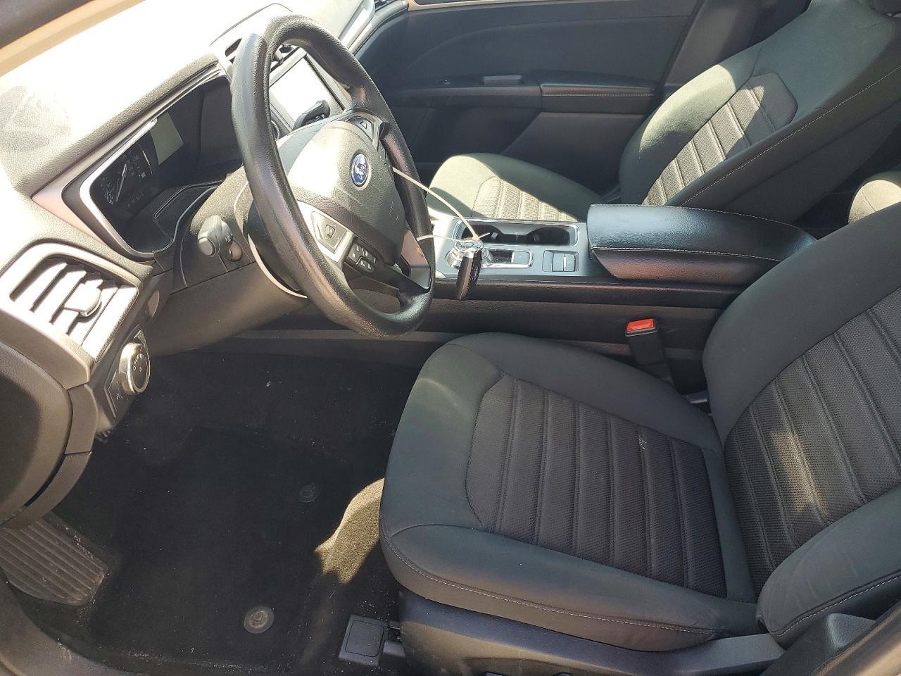 2020 Ford Fusion Se - Image 7