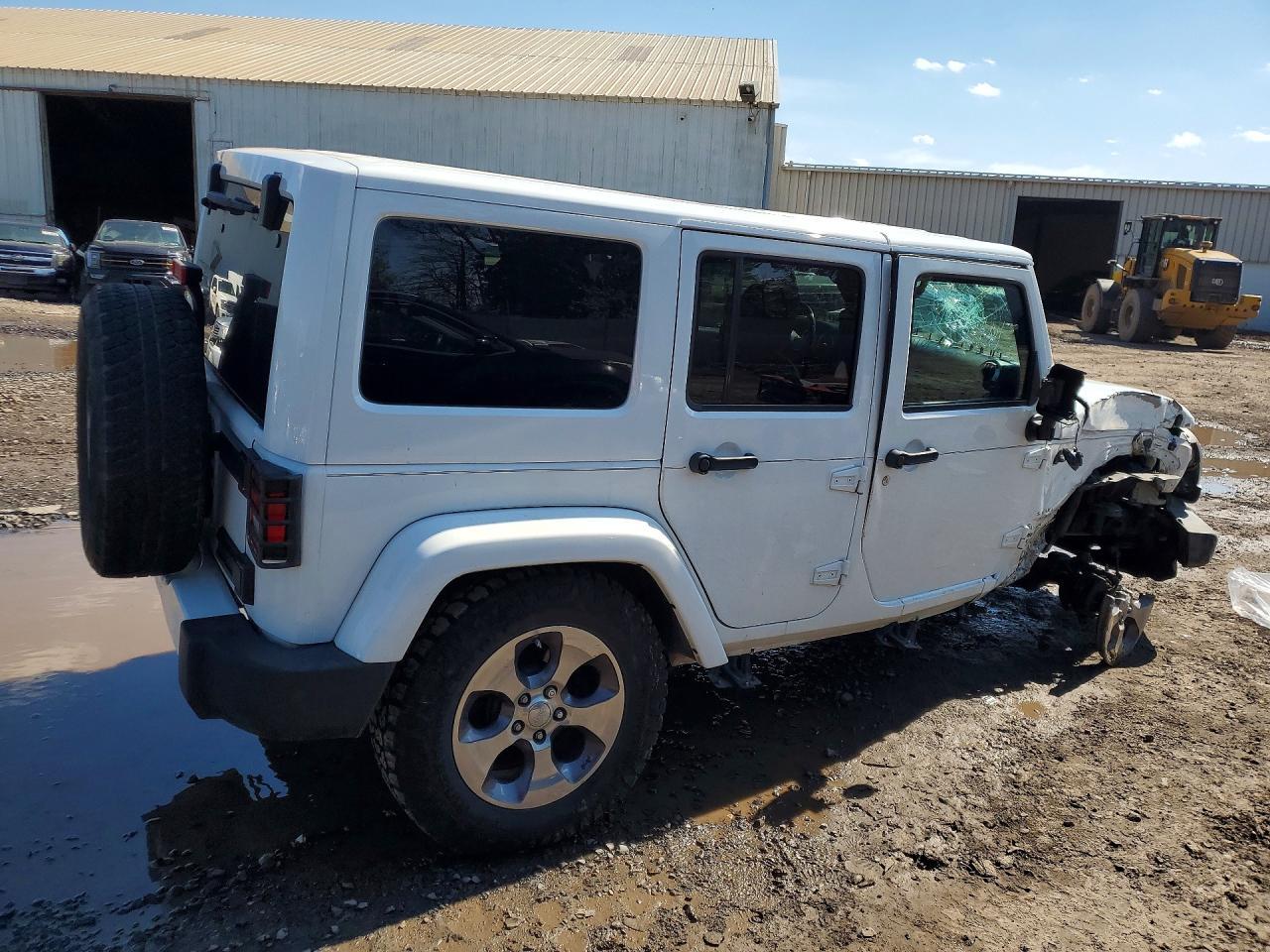 2016 Jeep Wrangler Unlimited Sahara - Фото 3