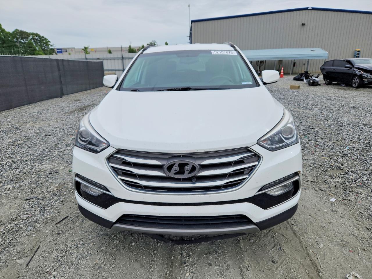 2017 Hyundai Santa Fe Sport 2.4L - Фото 5