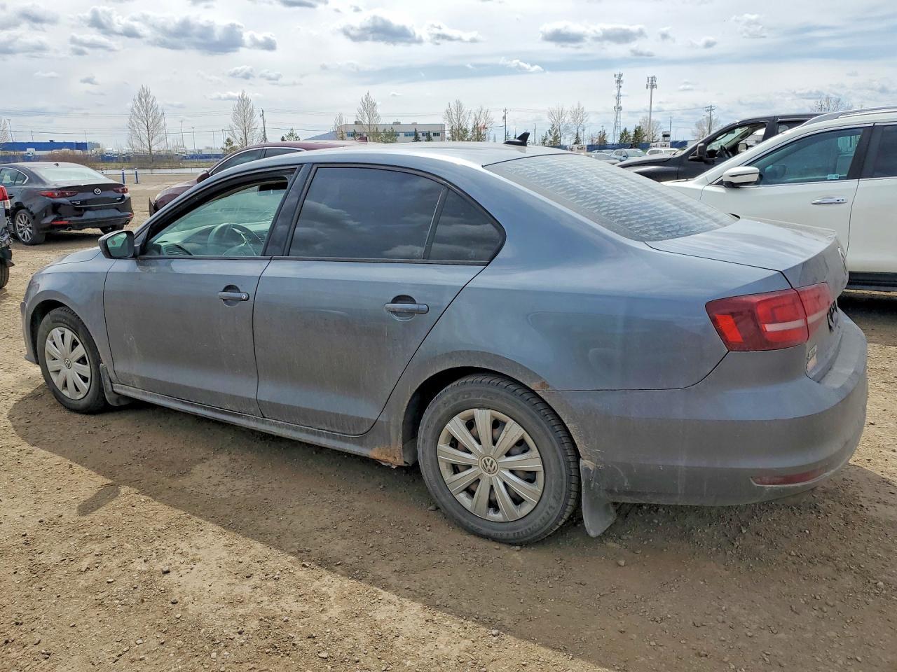2017 Volkswagen Jetta S - Фото 2