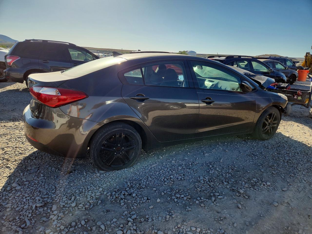 2015 Kia Forte - Image 3