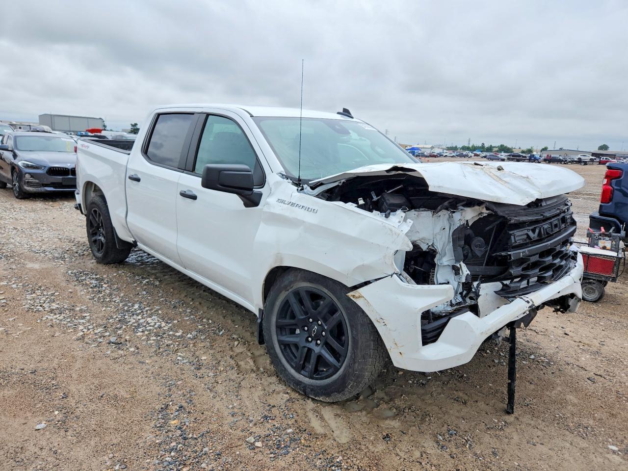 2025 Chevrolet Silverado K1500 Custom - Image 4