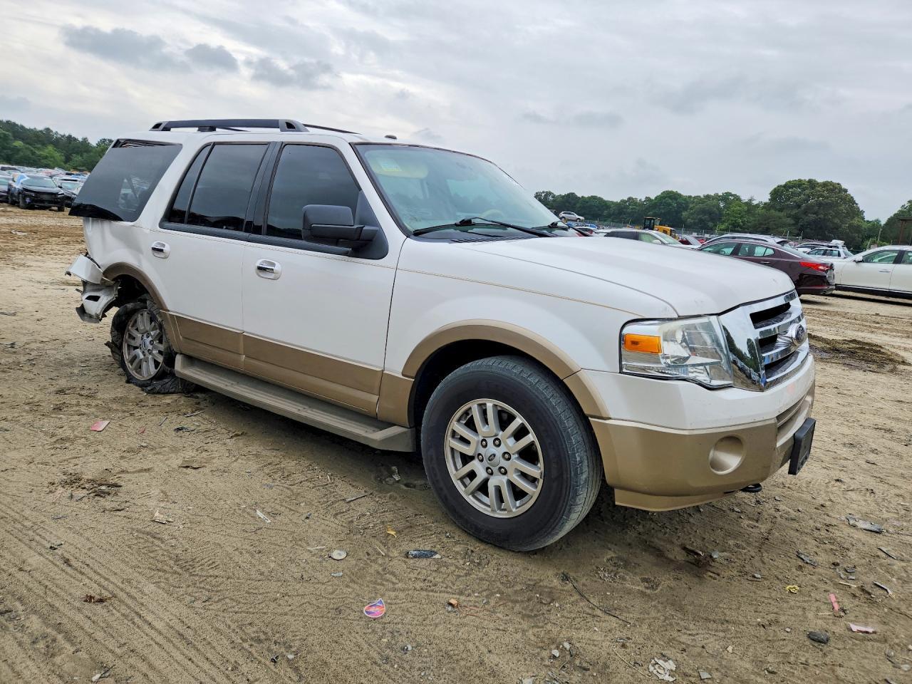 2014 Ford Expedition Xlt - Image 4