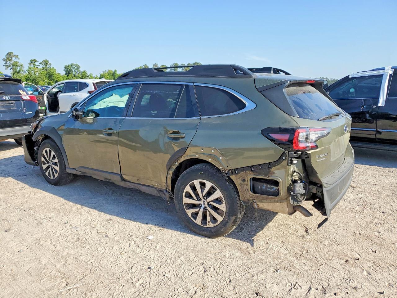 2025 Subaru Outback Premium - Фото 2